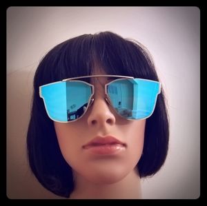 Blue Mirrored Sunglasses